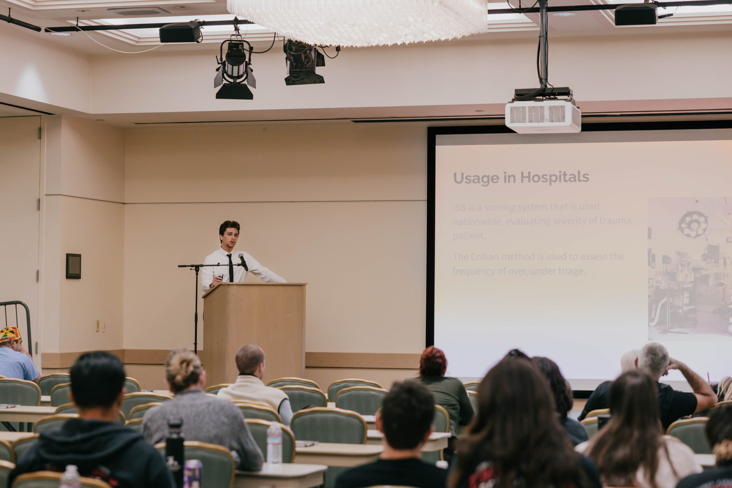 Pre-Med Students from TMU Speak at Trauma Symposium