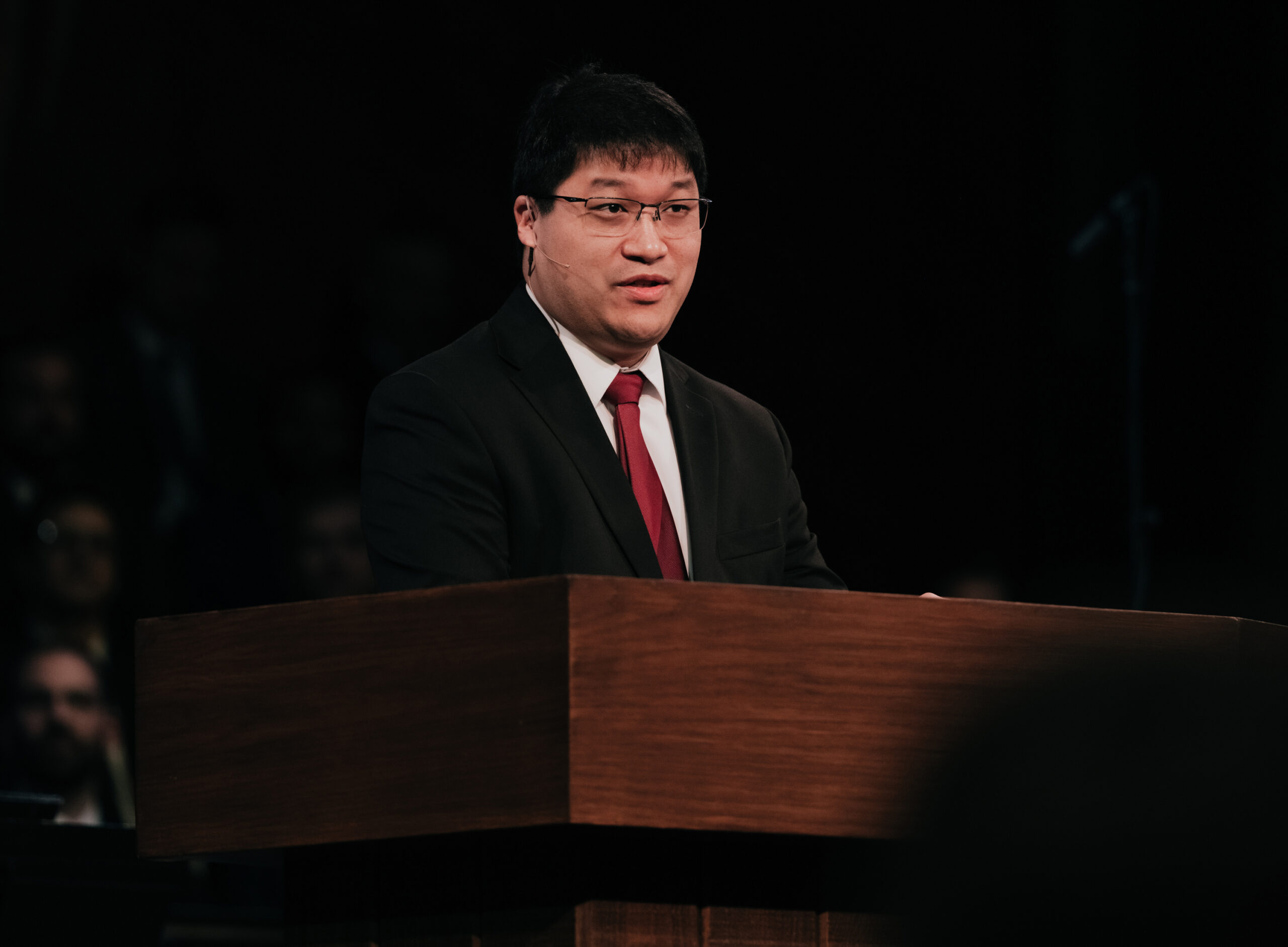 Video: Dr. Abner Chou Preaches Opening Message at Shepherds Conference